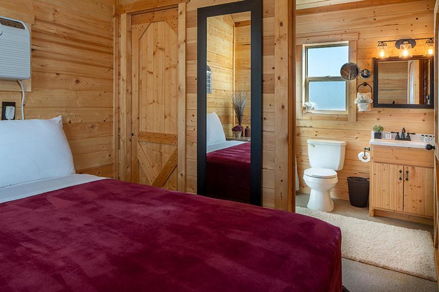 Cabins At Grand Canyon West Peach Springs Exterior photo